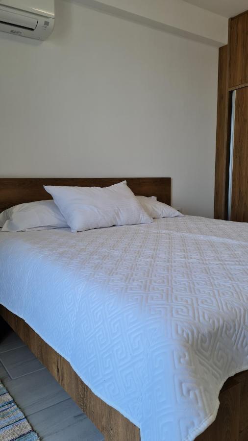 Vista View Comfort Saranda Dış mekan fotoğraf
